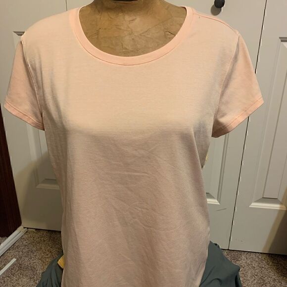 Under Armour Womens HeatGear XL Yellow/Peach - Picture 1 of 5